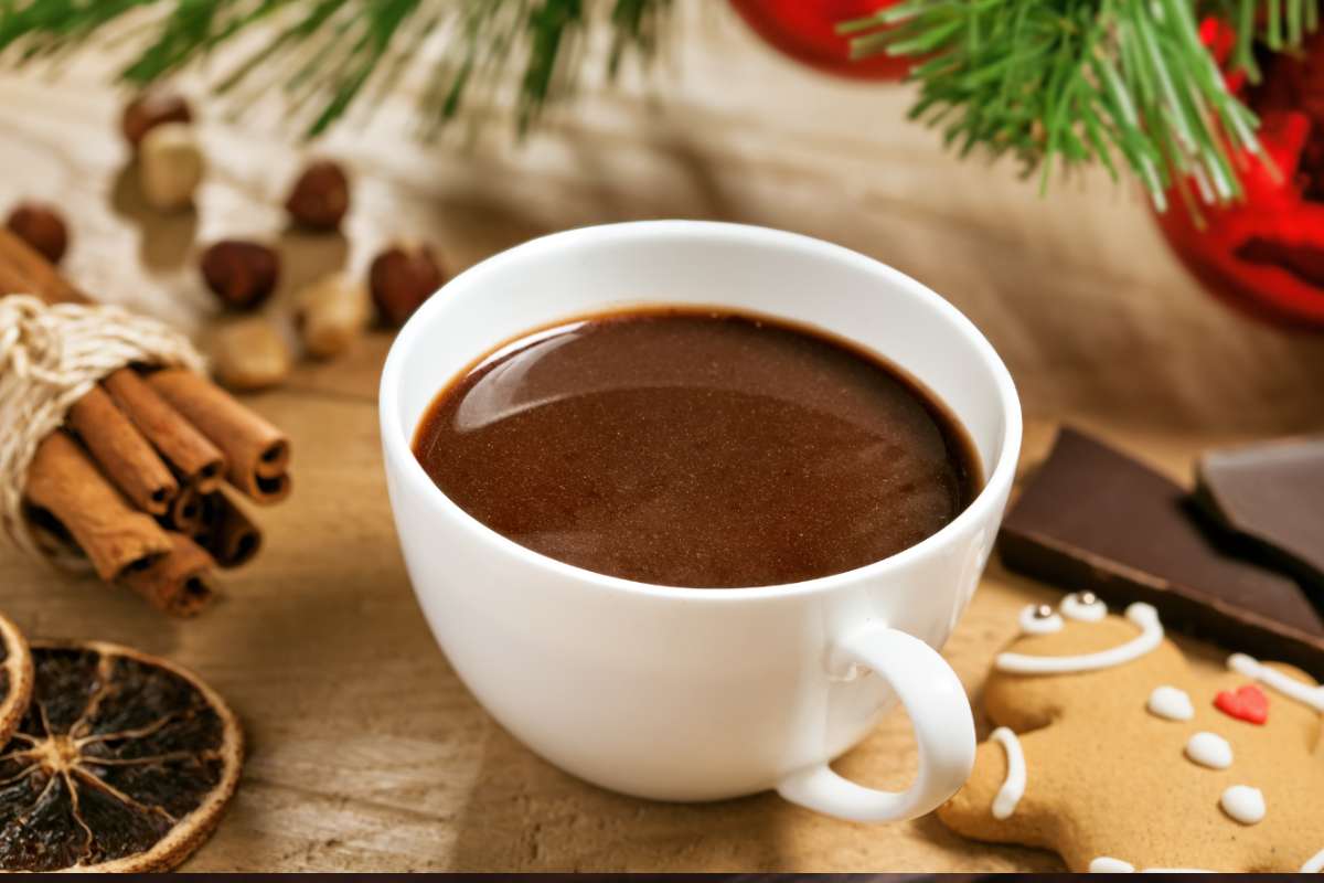 tazza di cioccolata calda